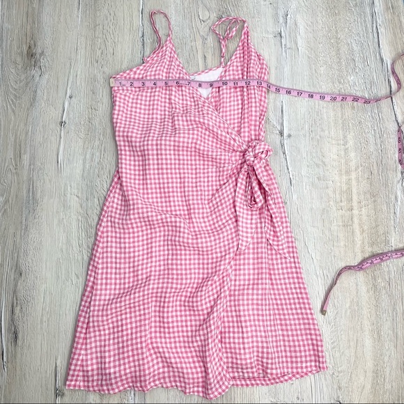 Rails Malia Pink Gingham Wrap Dress - Picture 12 of 13